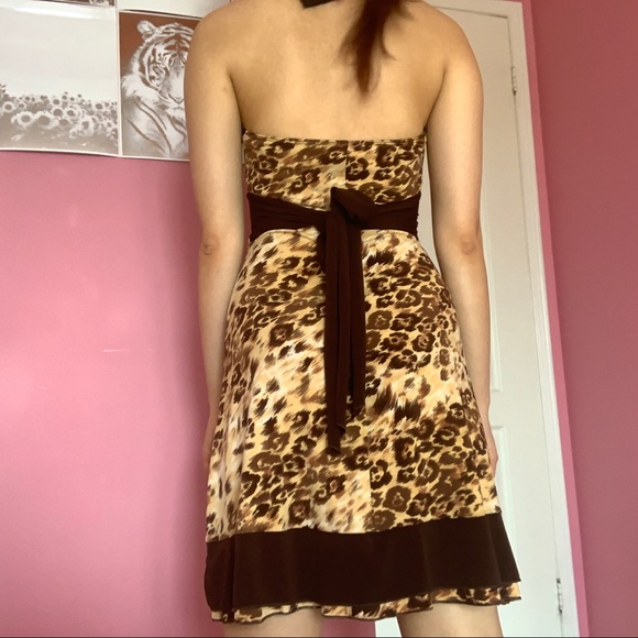✨Host Pick✨ Vintage Cheetah Print Halter Dress - Picture 6 of 12